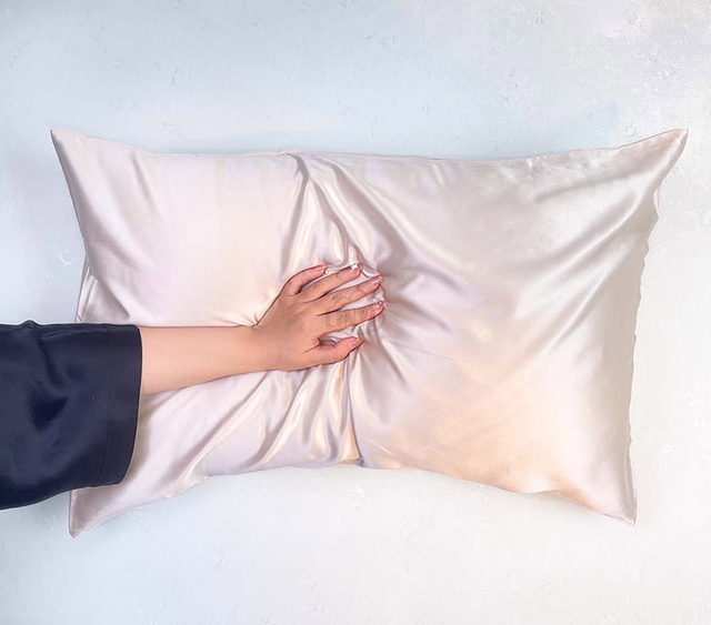 Anpassbare, bequeme Kissenbezüge aus Premium-Seide