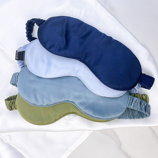 Individuelles Logo, schlichte, einfarbige Schlafmaske aus Seide, verstellbare Augenmaske aus 100 % reiner Maulbeerseide für die Reisepause